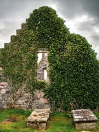 [PHOTO] Abandoned Shit - Overgrowth - what abandoned places do YOU know in Europe? thumbnail